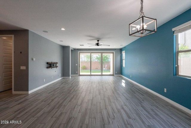 4355 S Synapse Drive, Mesa, AZ 85212