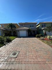 3256 Commodore Court, West Palm Beach, FL 33411
