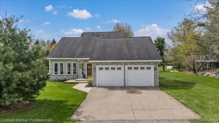 715 Eagle Hill, Ortonville, MI 48462