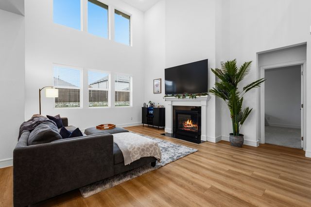 1926 Honey Creek Road, Forney, TX 75126