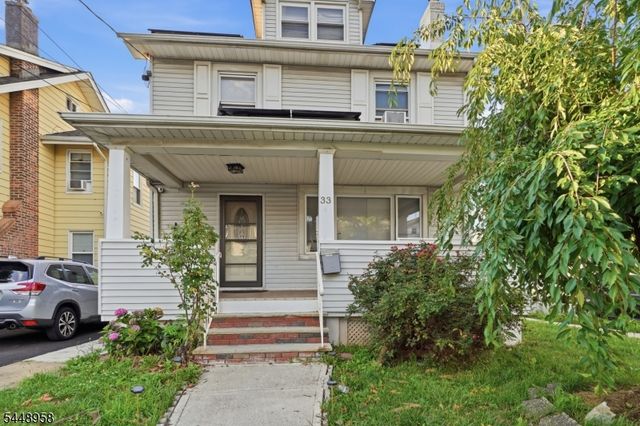 33 Fairbanks St, Hillside Twp., NJ 07205