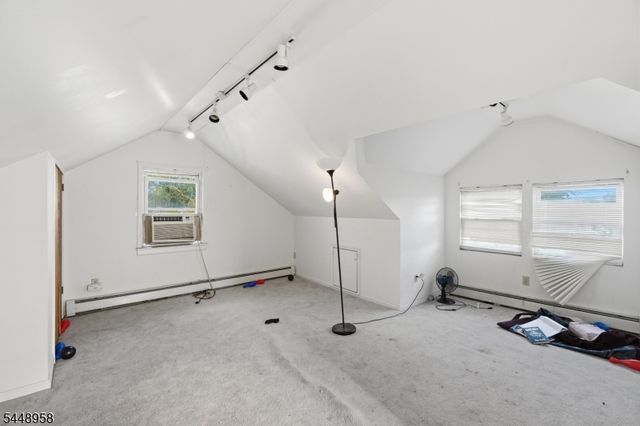 33 Fairbanks St, Hillside Twp., NJ 07205