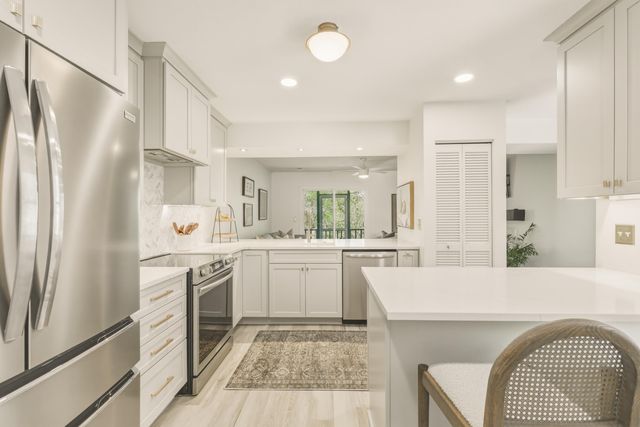 1069 Marsh Court Lane, Mount Pleasant, SC 29464