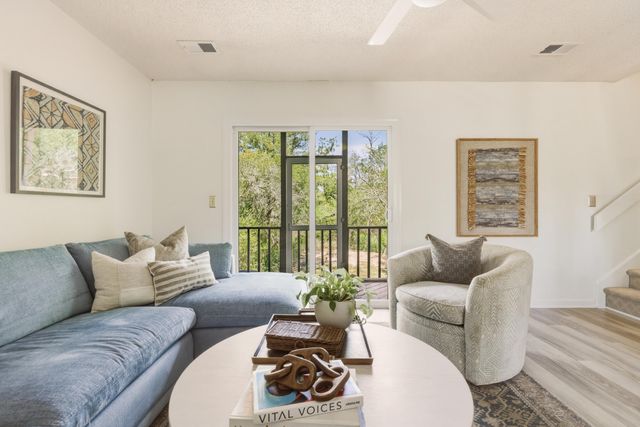 1069 Marsh Court Lane, Mount Pleasant, SC 29464