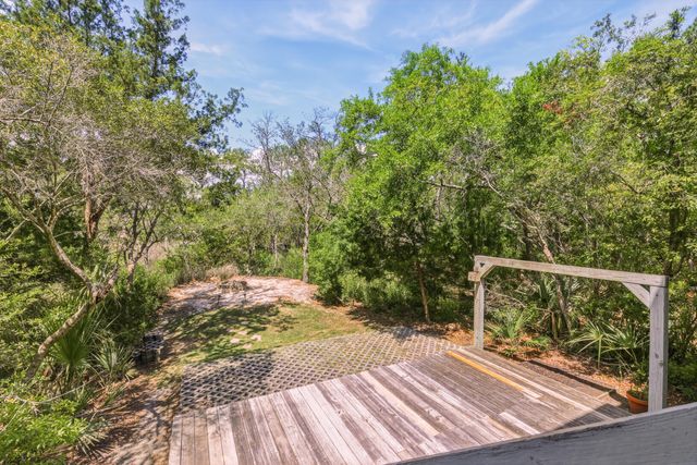 1069 Marsh Court Lane, Mount Pleasant, SC 29464