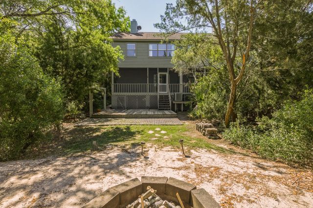 1069 Marsh Court Lane, Mount Pleasant, SC 29464