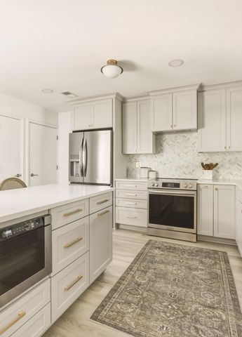 1069 Marsh Court Lane, Mount Pleasant, SC 29464