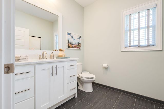 54611 Salem Farms Court, Osceola, IN 46561