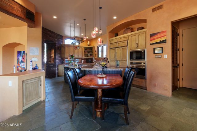 25 ESTATES Circle, Sedona, AZ 86351