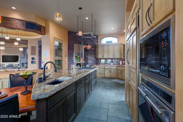 25 ESTATES Circle, Sedona, AZ 86351