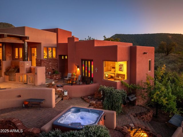 25 ESTATES Circle, Sedona, AZ 86351