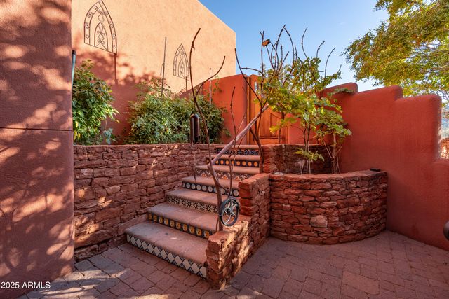 25 ESTATES Circle, Sedona, AZ 86351