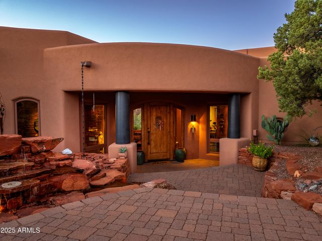 25 ESTATES Circle, Sedona, AZ 86351
