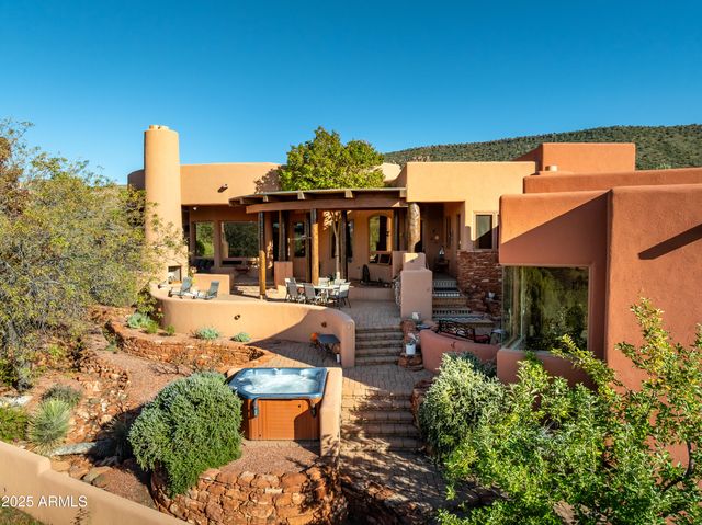 25 ESTATES Circle, Sedona, AZ 86351