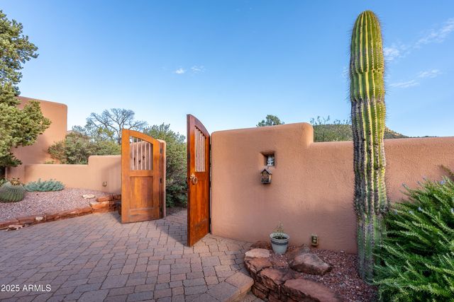 25 ESTATES Circle, Sedona, AZ 86351