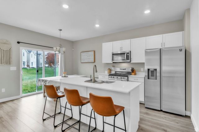 879 S BRUBAKER WAY, Santaquin, UT 84655