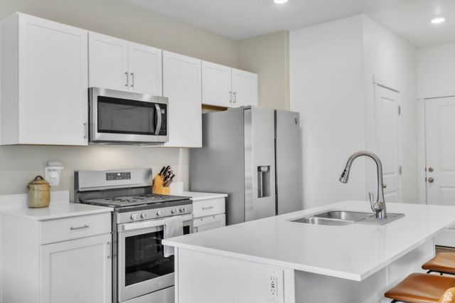 879 S BRUBAKER WAY, Santaquin, UT 84655