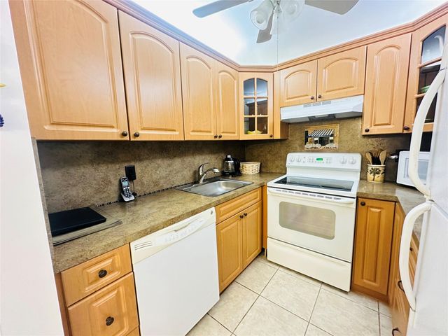 2007 Islewood D, Deerfield Beach, FL 33442