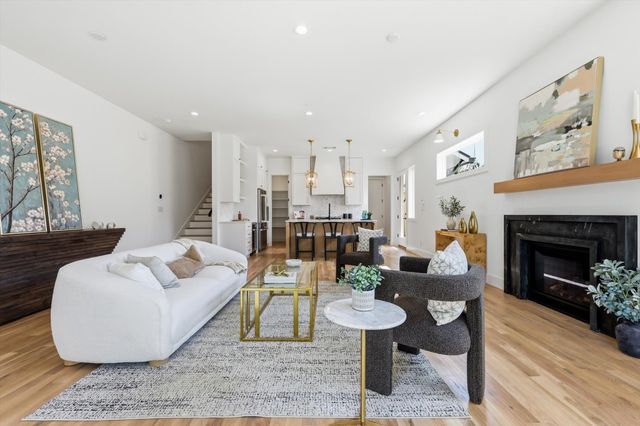 4525 Hopkins Avenue, Dallas, TX 75209