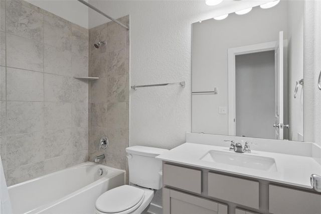 11000 American Mustang LOOP, Manor, TX 78653