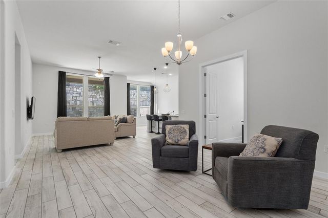 11000 American Mustang LOOP, Manor, TX 78653