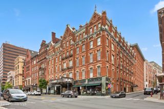 76 N Pearl Street Suite 3, Albany, NY 12207