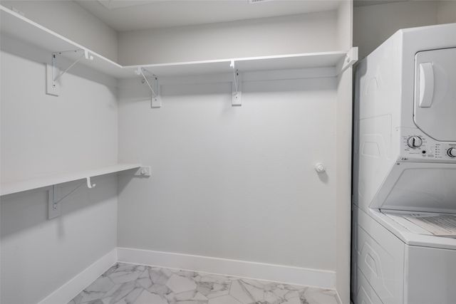 6283 La Vista Drive 101, Dallas, TX 75214