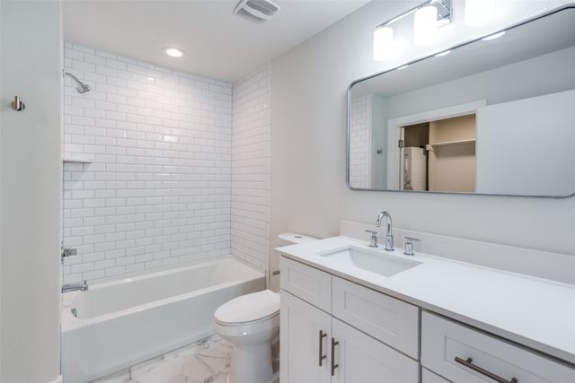 6283 La Vista Drive 101, Dallas, TX 75214