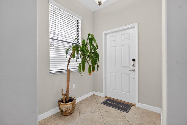 28622 TRANQUIL LAKE CIRCLE, Wesley Chapel, FL 33543