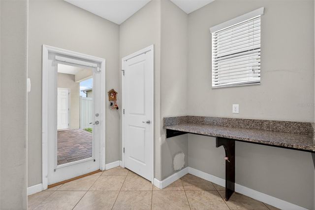 28622 TRANQUIL LAKE CIRCLE, Wesley Chapel, FL 33543