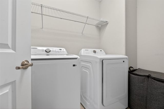 28622 TRANQUIL LAKE CIRCLE, Wesley Chapel, FL 33543