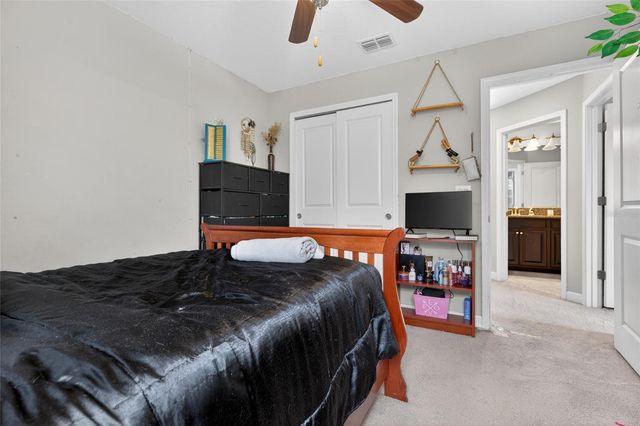 28622 TRANQUIL LAKE CIRCLE, Wesley Chapel, FL 33543