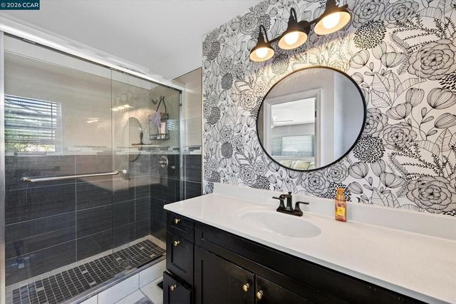 1560 American Beauty Dr, Concord, CA 94521