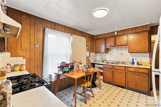 315 Winspear Avenue, Buffalo, NY 14215