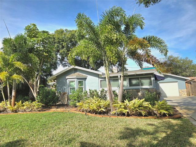 4737 DEL RIO WAY S, Gulfport, FL 33711