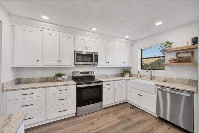 4737 DEL RIO WAY S, Gulfport, FL 33711