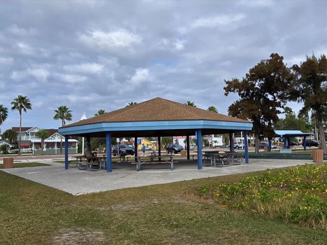 4737 DEL RIO WAY S, Gulfport, FL 33711