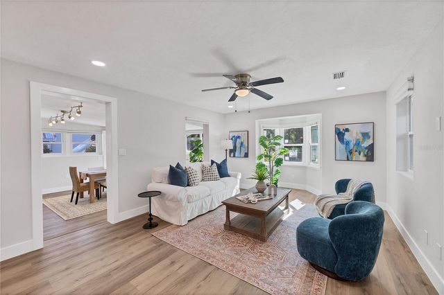 4737 DEL RIO WAY S, Gulfport, FL 33711