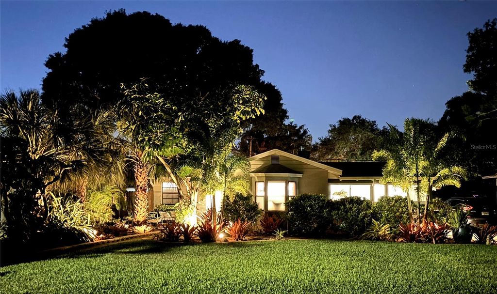 4737 DEL RIO WAY S, Gulfport, FL 33711