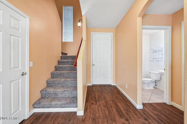 2621 E Waterview Court, Chandler, AZ 85249