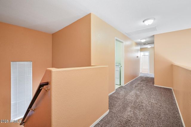 2621 E Waterview Court, Chandler, AZ 85249