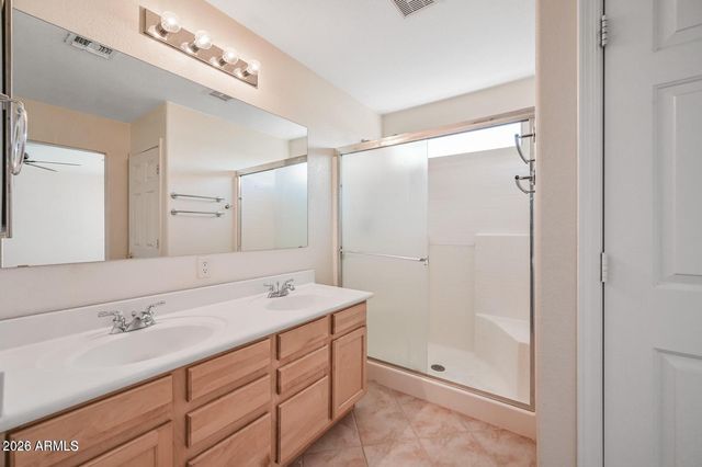 2621 E Waterview Court, Chandler, AZ 85249