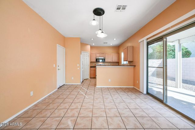 2621 E Waterview Court, Chandler, AZ 85249