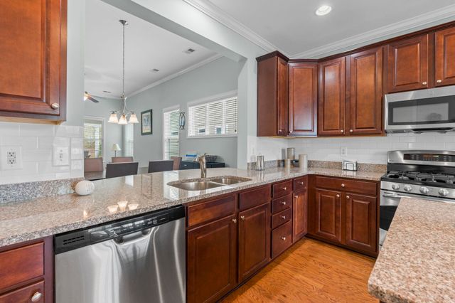 1941 Suncrest Dr., Myrtle Beach, SC 29577