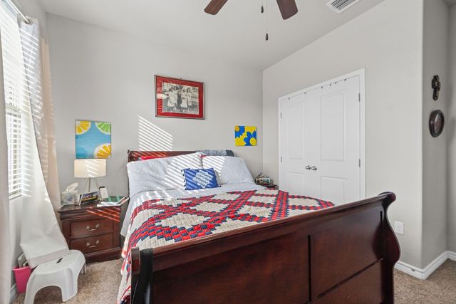 1021 Pasadena St, Portland, TX 78374