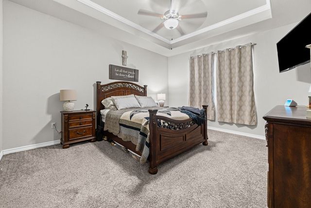 1021 Pasadena St, Portland, TX 78374