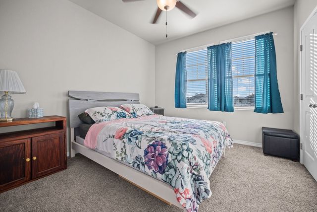 1021 Pasadena St, Portland, TX 78374