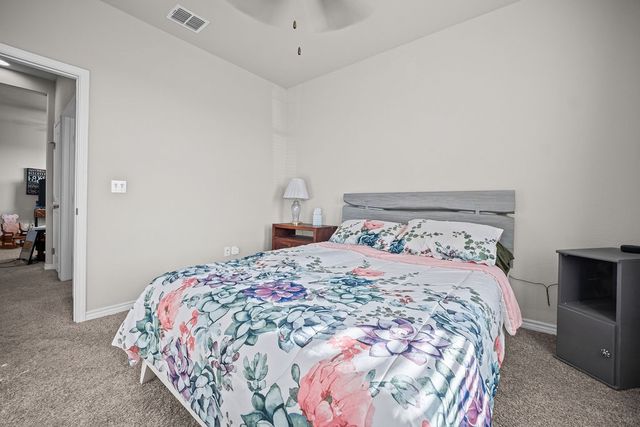 1021 Pasadena St, Portland, TX 78374