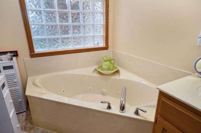 3848 W Suzanne Street, Brookline, MO 65619