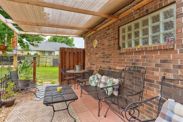 3848 W Suzanne Street, Brookline, MO 65619
